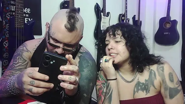 tattoo__couple (Ask my age) - fuck her