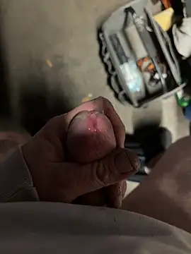 jjhasabig1 (Ask my age) - Have a stranger suck my cock