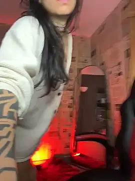 i_am_nina_ - I_am_nina_'s free webcam - UK Sex Cams