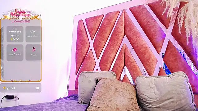 amara_davis1 - Amara_Davis1's free webcam - UK Sex Cams