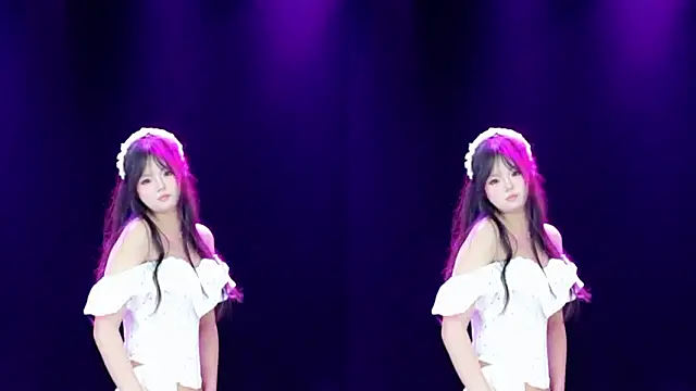 美女prettygirls-001在线直播