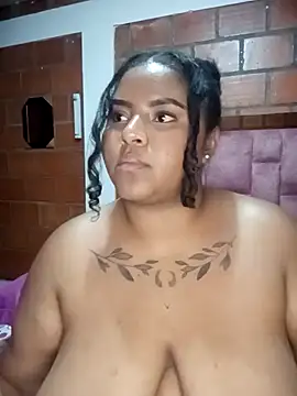 Webcam Model (Valentina_belmont)  is live.Free join now!