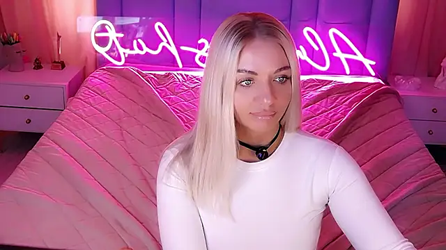 allwayshotj - AllwaysHotJ's free webcam - UK Sex Cams