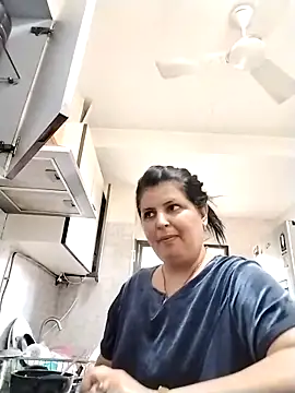 jann_riya333 - Jann_Riya333's free webcam - UK Sex Cams