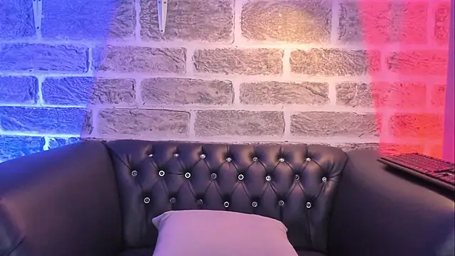 maximoking26 - Maximoking26's free webcam - UK Sex Cams