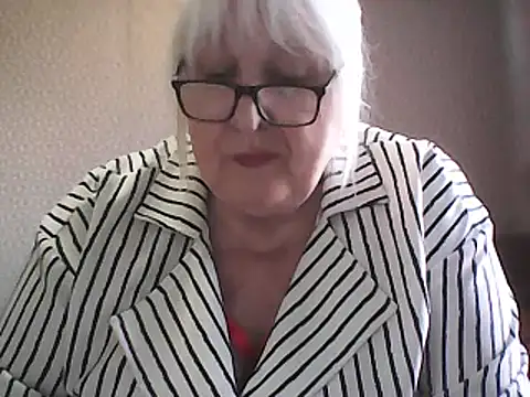 alexia64231 - Alexia64231's free webcam