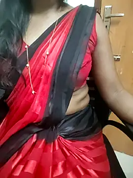 Webcam Model (Tamilmallu-duskygirl03)  is live.Free join now!