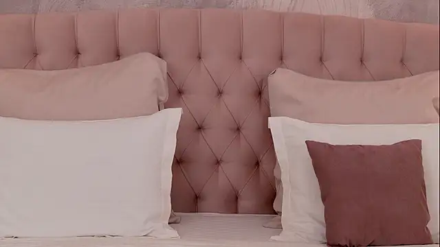 alissamilee - AlissaMilee's free webcam