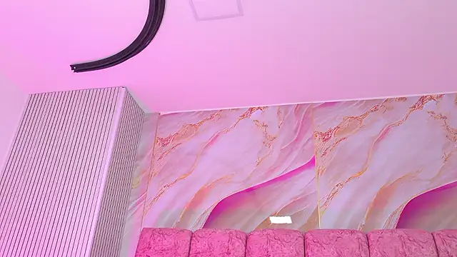 emmacurvy - Emmacurvy's free webcam