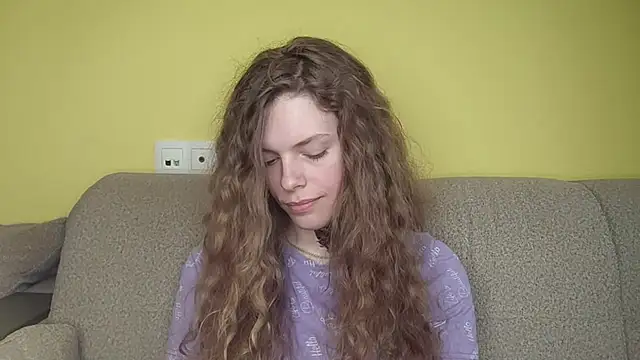 rayanenlia - RayaNenlia's free webcam