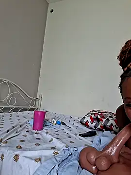 Kamdollie live sex cam