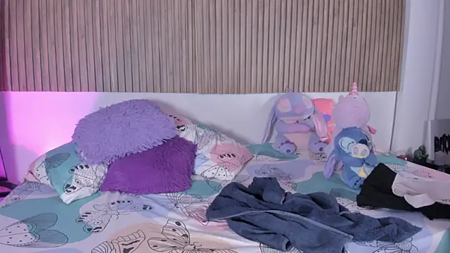 hayley-fox - Hayley-Fox's free webcam - UK Sex Cams