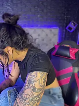 Preview of isabella-teen