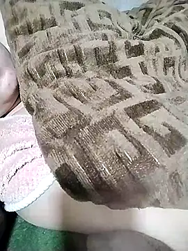 venu00 - Venu00's free webcam