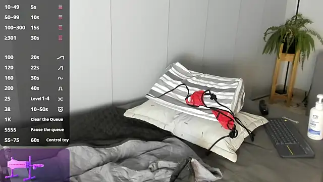 tanishaevans - TanishaEvans's free webcam