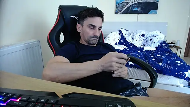 amydamarw (Ask my age) - flash cock25, cock hard hard 40,nude 100