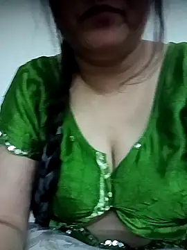 naughtymadam live cam profile