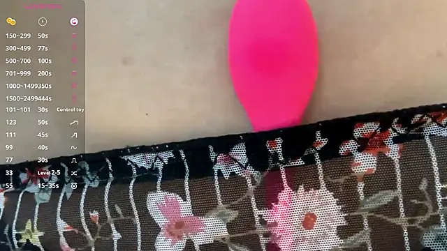 alisawhiteness - AlisaWhiteness's free webcam - UK Sex Cams