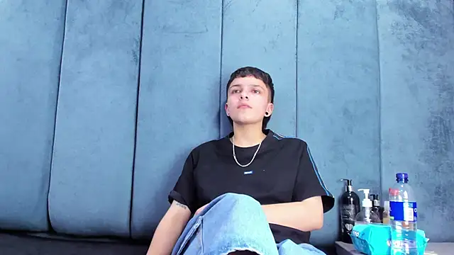 megan_thompson_ - Megan_Thompson_'s free webcam - UK Sex Cams