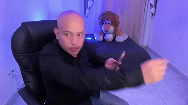 takumii_boy - Takumii_boy's free webcam - UK Sex Cams