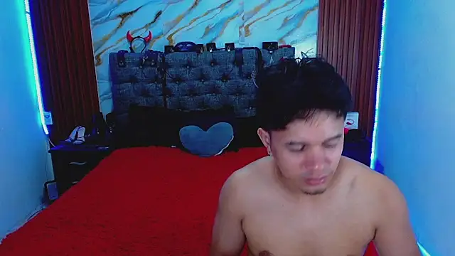 meryandcris - Meryandcris's free webcam - UK Sex Cams