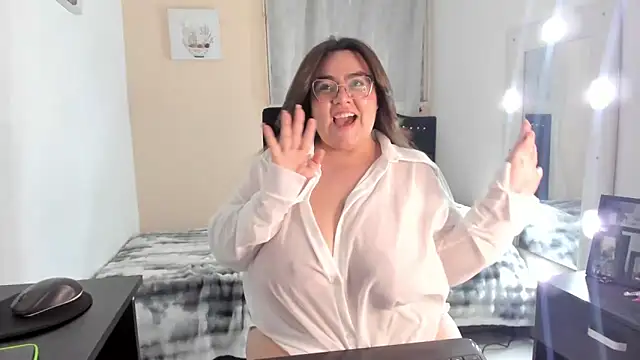 karlalannee - KarlaLannee's free webcam - UK Sex Cams