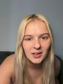 Allylove03 from StripChat is Freechat