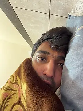 hornyguy271192 (M young) - Cum in public