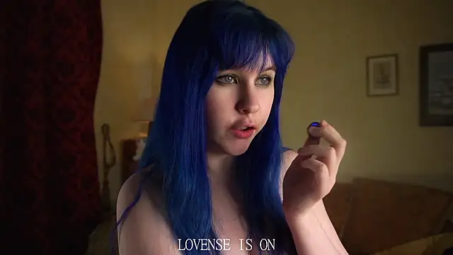 elizspieth (F teen) - I'll lick my palm and rub it on my ass