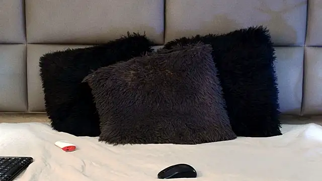 lovers_21 (M twink) - CUM + SWALLOW CUM <3