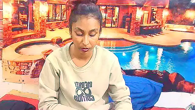 indiansexybutt - IndianSexyButt's free webcam - UK Sex Cams