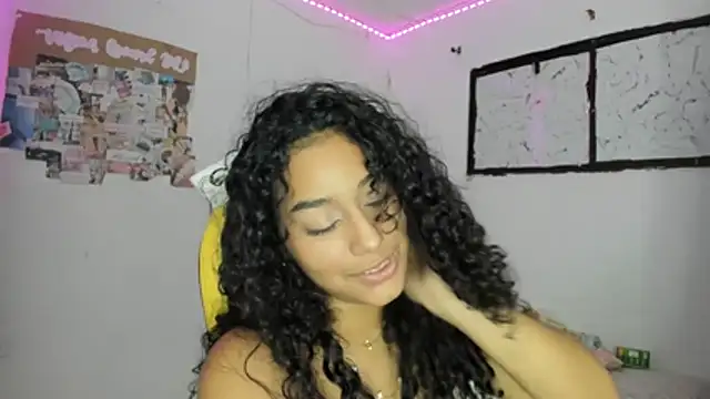 emily_stars1 - Emily_stars1's free webcam - UK Sex Cams