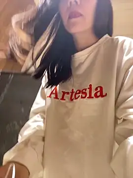 美女xinmengAZ在线直播