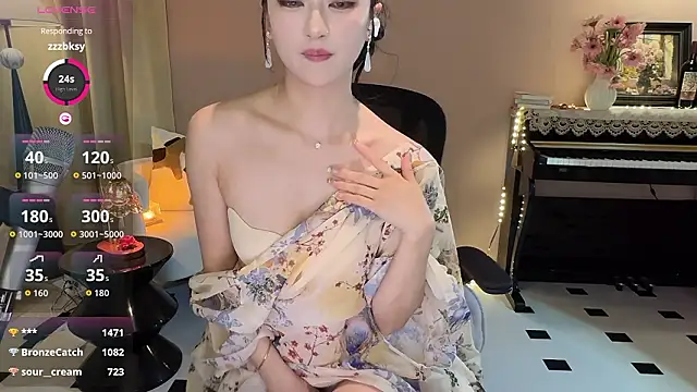 molly00- (F young) - 裸背骑乘jj