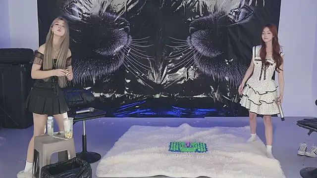 sweetgirls888 live sex cam