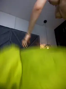 SweetieSinXXX from StripChat is Freechat