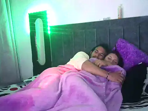 jadeyjacob (G young) - Put finger in man's ass x 2min💦