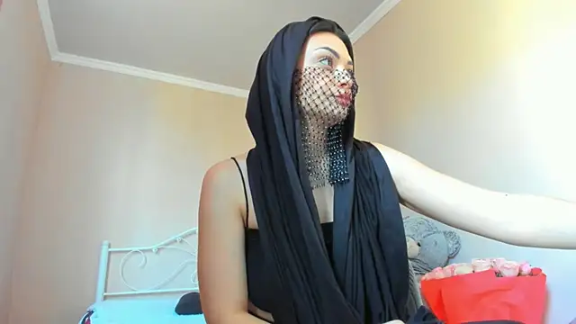 _cleopattra_ (F young) - top off