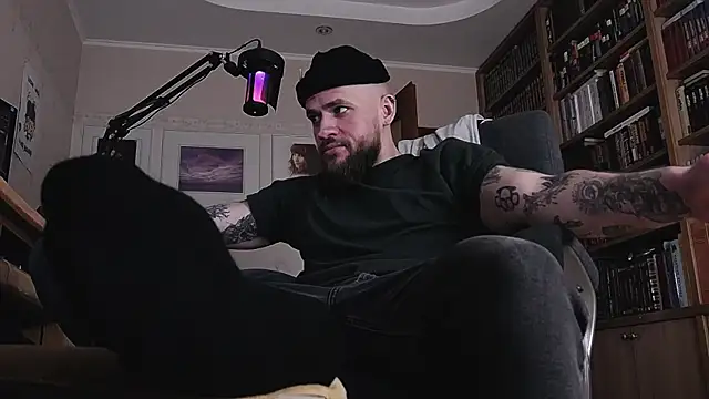 FindomJason live sex cam