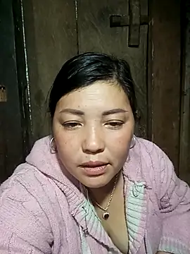 sary-hot2x - Sary-hot2x's free webcam