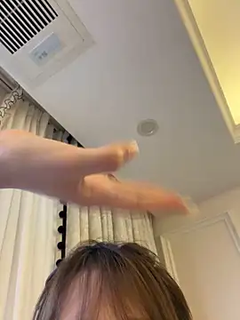 美女Abb-wen在线直播