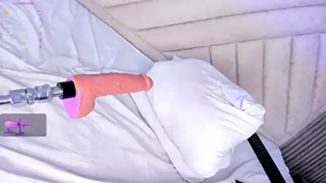 sarahrizof - SarahRizof's free webcam