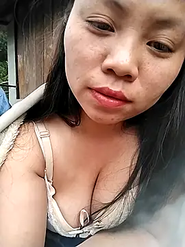 venu00 webcam stripchat model stream image