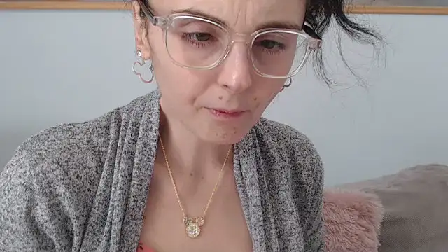 cleophee (F milf) - je me gode