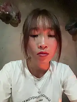 oneyou_400 - Oneyou_400's free webcam