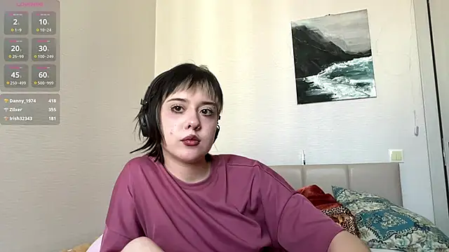 aueshasimon (F teen) - spank my tits