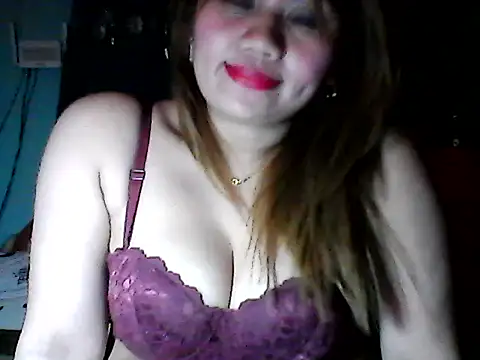 miss_heart - Miss_Heart's free webcam