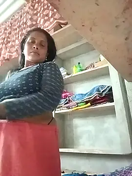 Webcam Model (Shreya_pandit)  is live.Free join now!