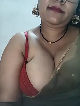 Webcam Model (Nyra-23)  is live.Free join now!