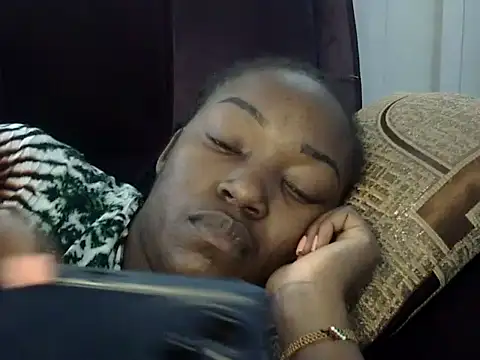 Sexy-suzy live sex cam